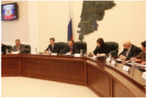 Председатель Общественного совета при Управлении Росреестра по Тюменской области принял участие в совещаниив полпредстве