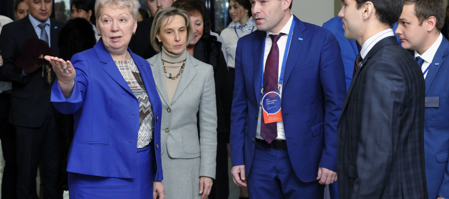 Министр Ольга Васильева посетила Тюменский индустриальный университет