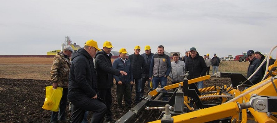 Фермерам Челябинской области представили новый сушильный комплекс и почвоорабатывающие орудия