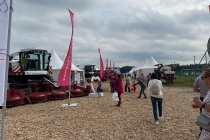 Экспозиция последних отечественных моделей пищевого оборудования и сельхозтехники открылась на фестивале «Сыр. Пир. Мир»