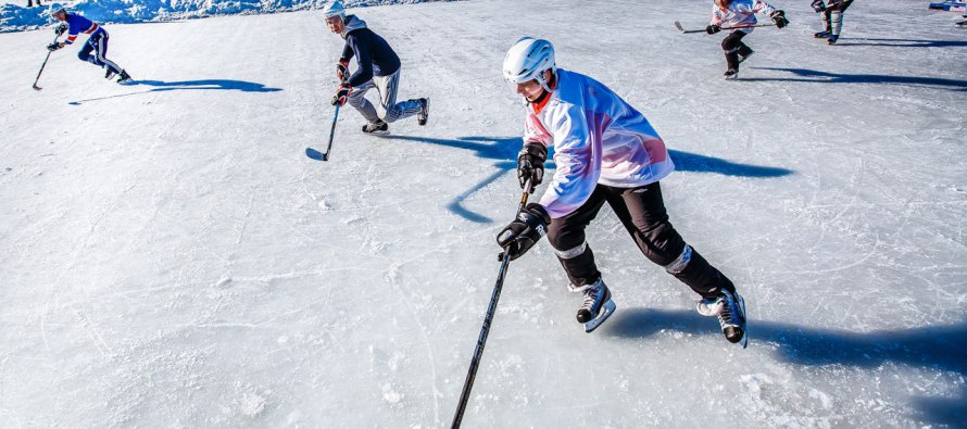 Лучшие дворовые хоккеисты сразятся в Тюмени 21 февраля на  турнире «Red Bull Open Ice».